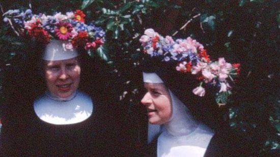 آثار کوریتا کنت؛ راهبه ای که نقاش شد آثار کوریتا کنت؛ راهبه ای که نقاش شد