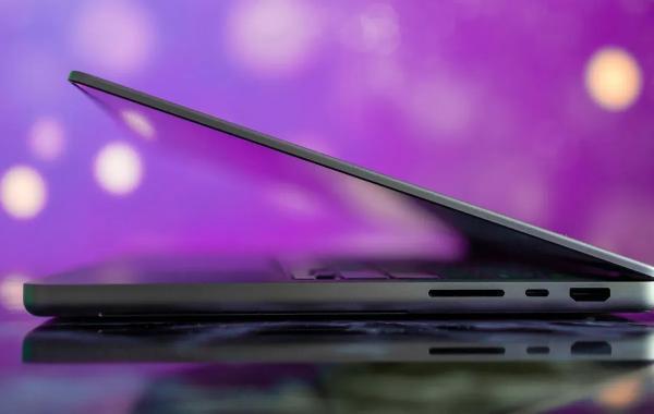 انتها یک دهه انتظار؛ مک بوک پرو لمسی پایان از راه می رسد انتها یک دهه انتظار؛ مک بوک پرو لمسی پایان از راه می رسد